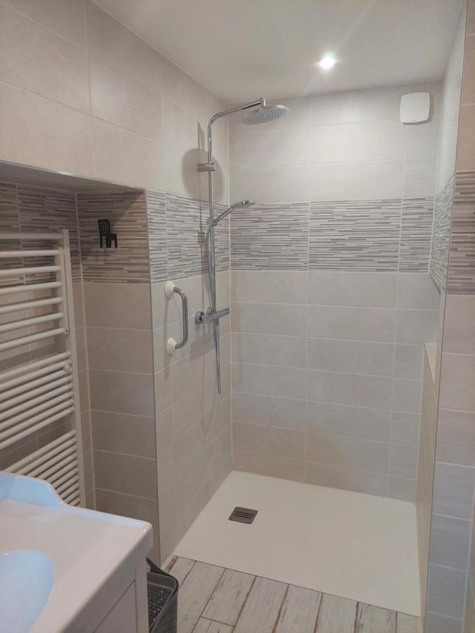 Appartamento Les Hirondelles Laquenexy Esterno foto
